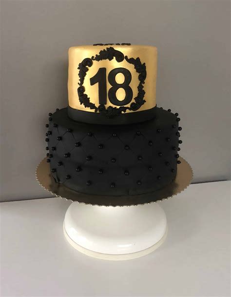 Tort Na 18 Tke Birthday Cakes For Men Boys 18th Birthday Cake