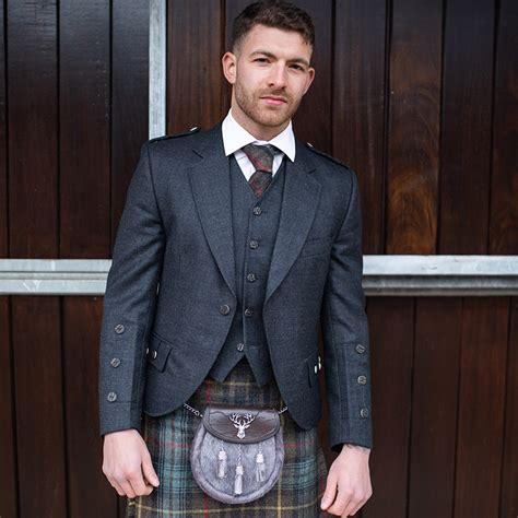 Tweed Argyll Kilt Jacket And Waistcoat Più 500 Scotlandshop