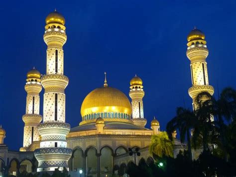 Wow Review Of Jame Asr Hassanil Bolkiah Mosque Bandar Seri Begawan Brunei Darussalam
