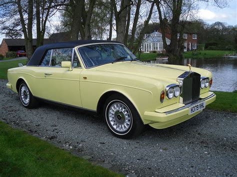 Bentley Spotting The Yellow Rolls Royce