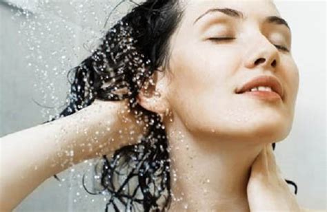 5 Things That Happen To Your Body When You Dont Shower Regularly