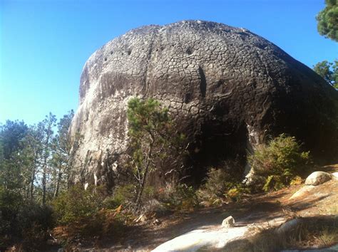 Mendonoma Sightings Big Rock A Huge Sandstone Rock Formation On