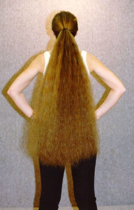 Layered copper brown cut for thick hair. Long Haired Women Hall of Fame: Anita Ponytails