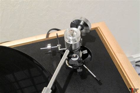 Acoustic Research Ar77xb Turntable With Mayware Formula Iv Tonearm