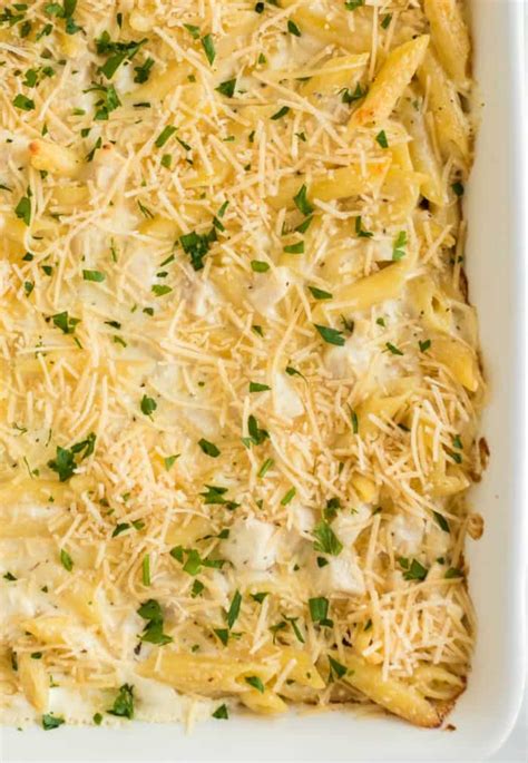 It's simple to prepare, making it the perfect meal for busy families. Chicken Alfredo Bake - Princess Pinky Girl