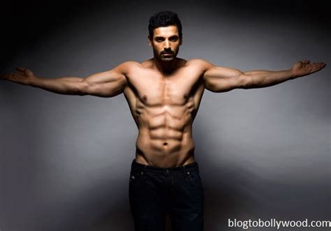 10 Shirtless Pics Of John Abraham That Will Set Your Screen On Fire
