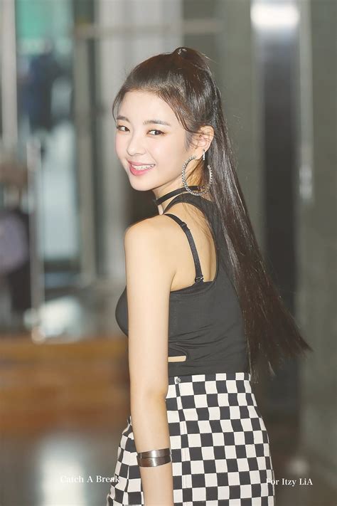 Ask anything you want to learn about 리아 by getting answers on askfm. ITZY(있지) 리아 고화질 사진 / 배경화면