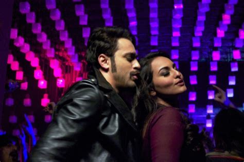Once Upon Ay Time In Mumbai Dobaara Photos Hd Images Pictures Stills First Look Posters Of