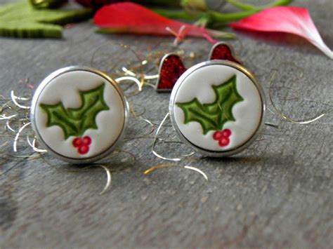 Christmas ideas for bosses, creative ideas for bosses day, female boss christmas gift ideas, gifts for the boss who has everything, christmas. Holly Ceramic Cuff Links, Unisex Christmas Gift Idea ...