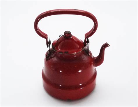 Small Teapots Bright Red Enamel S2