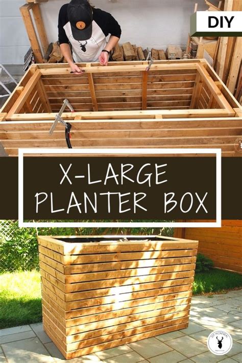 The bottom of this can be used as a shelf too! DIY slatted planter box / raised garden | with plans | DIY ...