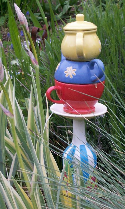 Artgirl Island Ceramic Garden Art