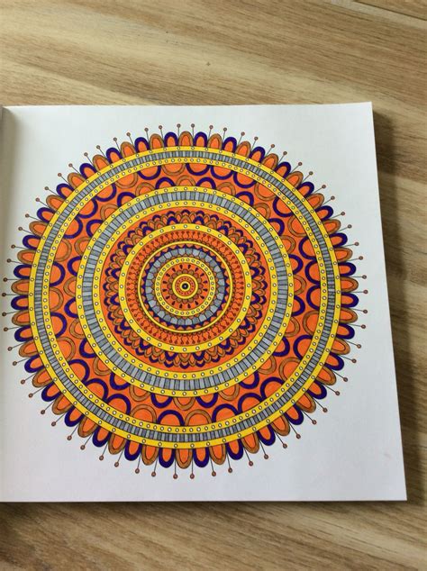 Kleur nu de kleurplaat van mandala voor volwassenen. Tweede Enige echte mandala kleurboek voor volwassenen stabilo 68 | Virka