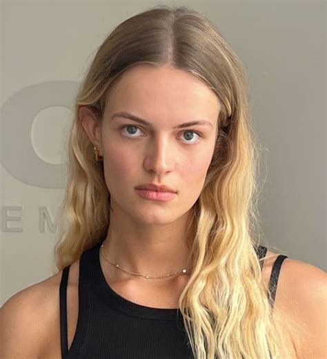 Sophia Roetz Model Detail By Year