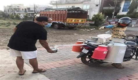 This Milkman's Ingenious Jugaad Is Gaining Everyone's Attention, Check ...