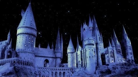 Hogwarts Castle Aesthetic Harry Potter Desktop Wallpaper Free For