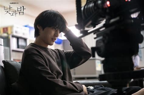 Awaken me is a korean romance, drama (2020). Photos New Behind the Scenes Images Added for the Korean ...