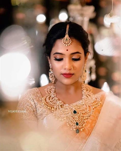 How To Makeup For South Indian Wedding