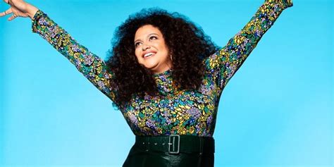 Survival Of The Thickest Michelle Buteau Led Tv Show Ordered At Netflix