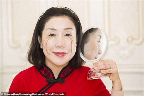 woman with the world s longest eyelashes breaks her own record with 8 inch eyelash ted by