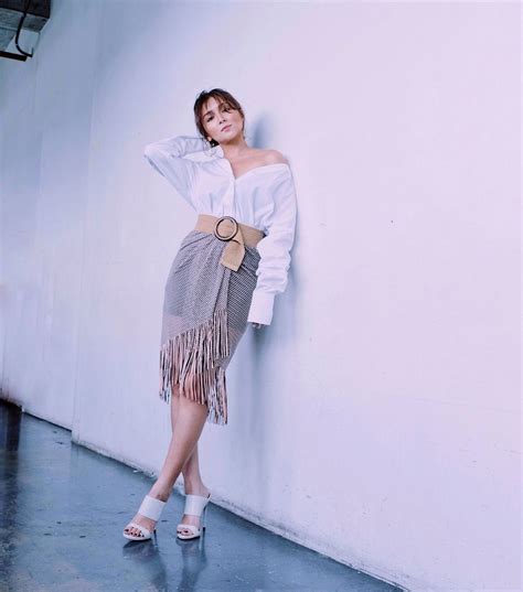 Kathryn Bernardo Outfits Filipina Actress Ootd Summer Beautiful Inside And Out Sulli Asian