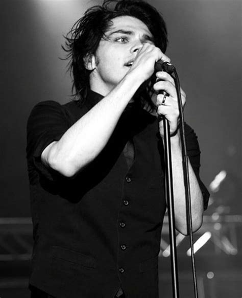 Gerard Way Gerard Way My Chemical Romance Emo Bands