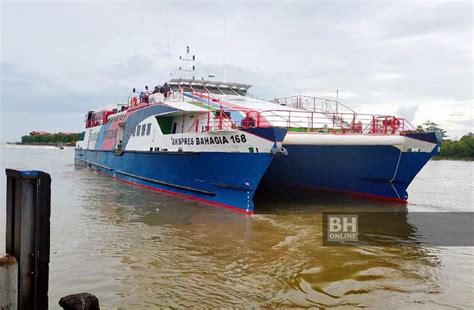 Besides, the service also has daily ferries between the. Feri ke Langkawi dihadkan satu perjalanan sehari | Wilayah ...