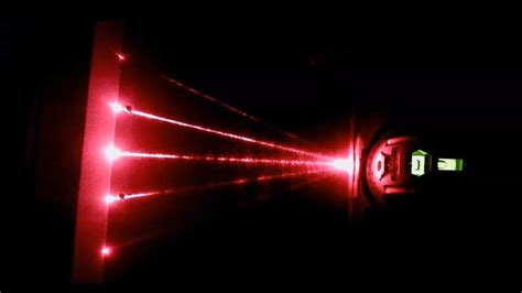 Diffraction Grating Of Laser Light Experiment Part 1 Youtube