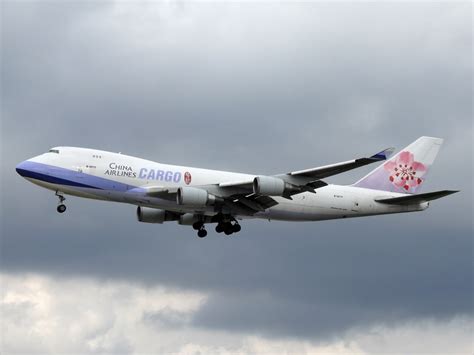 Example, air china cargo, ca as the airline code, 999 as prefix. China Airlines Cargo; B-18717. Boeing 747-409F. Flughafen ...