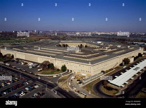 Pentagon Aerial View Hi Res Stock Photography And Images Alamy