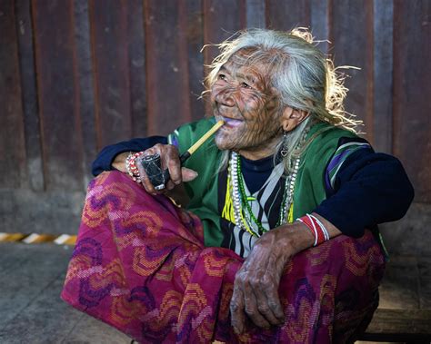 Burmese Chin Woman With Facial Tattoos Photograph By Ann Moore Pixels