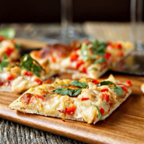 Fry bacon until cooked but not crisp. Spicy Chicken & Pepper Jack Pizza