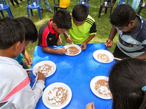 Ayra tak join pun acara sukaneka tu. Hari Keluarga Taman Rasa Indah - Relaks Minda