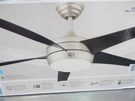 I do see 4 screws attached to the portion that turns, but. Hampton Bay Windward II 54" Ceiling Fan | Items For ...