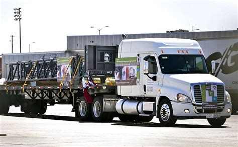 1st Mexican Truck Allowed On Us Roads Under Nafta