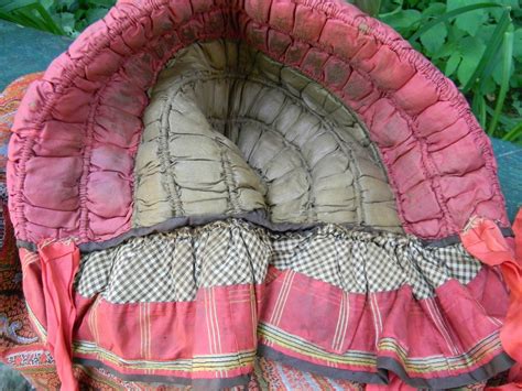 Augusta auctions accepts consignments of historic clothing and textiles from. Antique 1850s 1860s Civil War Quilted Winter Bonnet Red ...