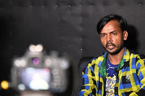 کلاسیکی میوزک بے سُرا گانے پر بنگلہ دیش میں گلوکار گرفتار Independent Urdu