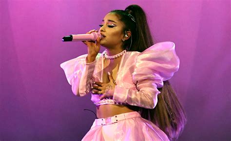 Ariana Grande Net Worth Wealth And Annual Salary 2 Rich 2 Famous