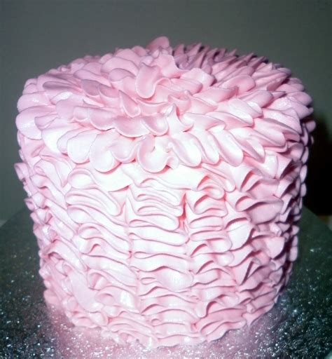 Caketopia Ruffles Cake