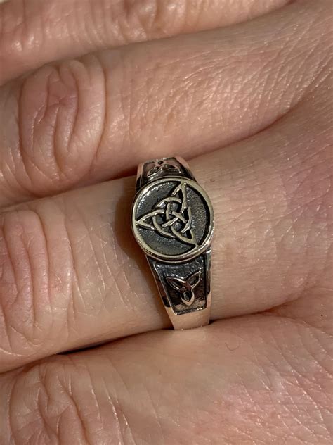 925 Sterling Silver Celtic Trinity Knot Band Ring Etsy