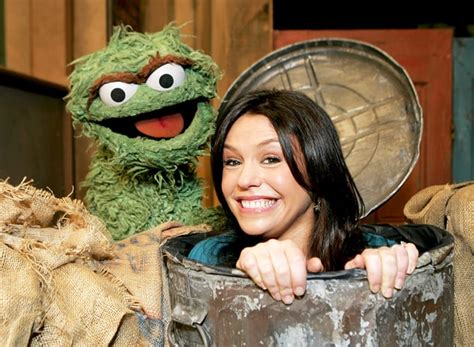 Rachael Ray Celebrities Whove Visited Sesame Street Us Weekly