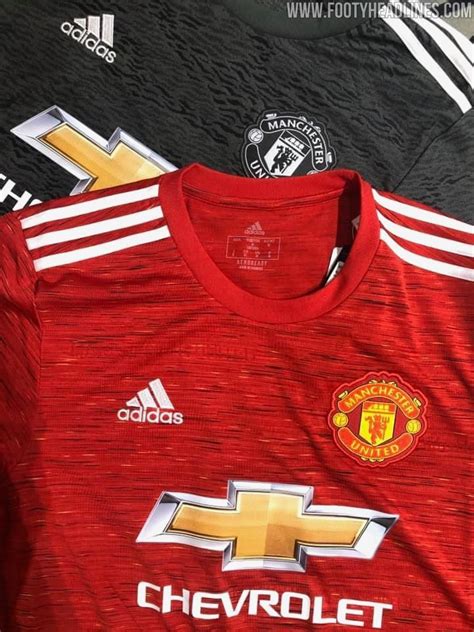 Hallo, zum verkauf steht ein originales manchester united shirt in der größe xxl aus der saison. Manchester United 20-21 Heimtrikot geleakt - neue Bilder ...