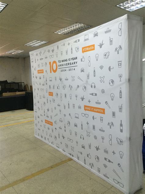 Pop Up Display For Trade Shows Plus Step And Repeat Banners