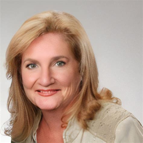 Terri Davis, Marina Del Rey, CA Real Estate Associate - RE/MAX Estate