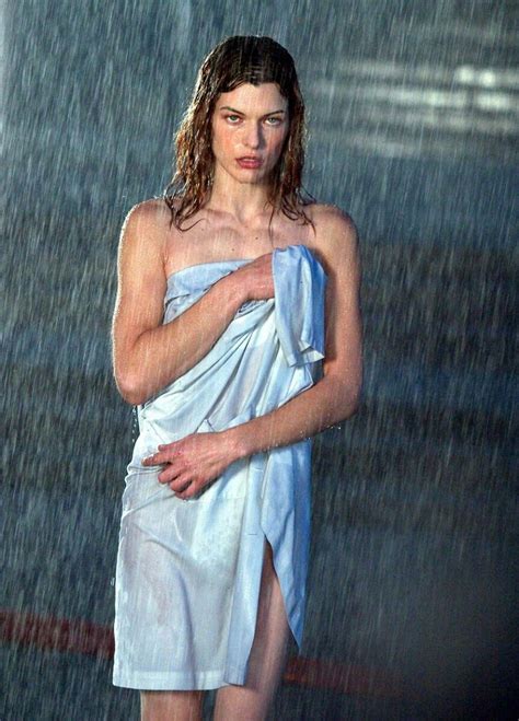 The Daily Heat Index Milla Jovovich Gives Us A Preview Of Milla Jovovich Resident Evil