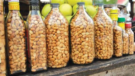 Health Benefits Of Groundnuts Every Woman Should Know FabWoman