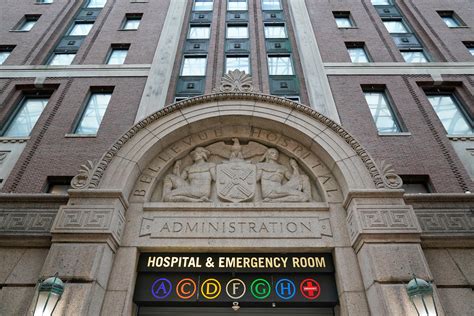 Bellevue Hospital, NYU Langone renew occupancy agreement for $3.2