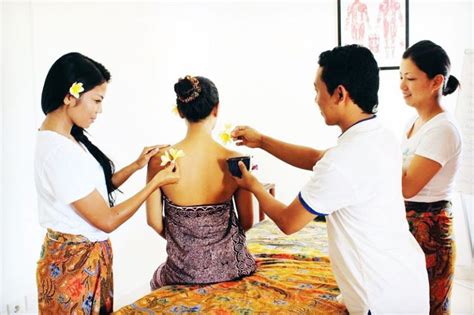 20 Fun One Day Workshops In Bali Balinese Massage Woodcarving Silversmithing Cooking