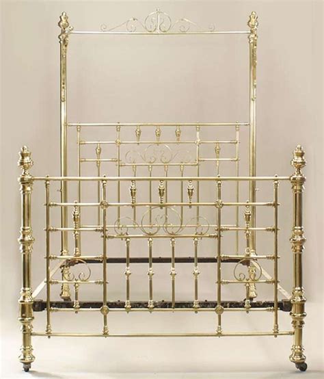 19th C American Brass Queen Sized Bed At 1stdibs