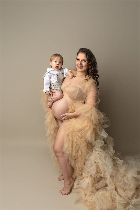 St Augustine Moms Ask When Do I Need Book A Maternity Session St